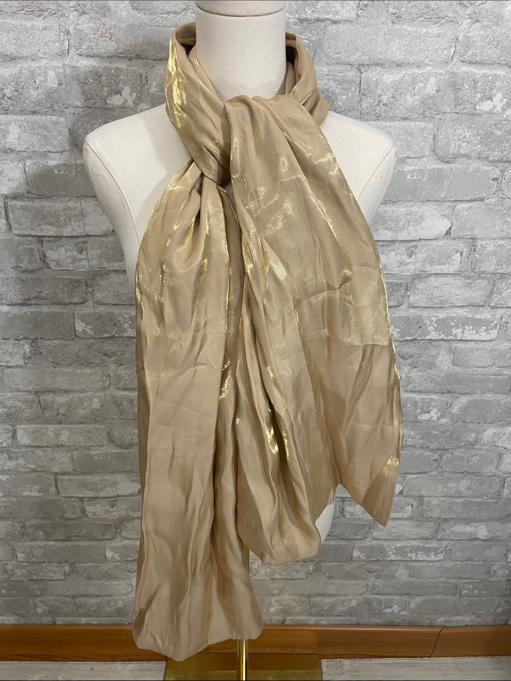 Elegant Gold Sheer Women's Scarf - Neutral Shimmer